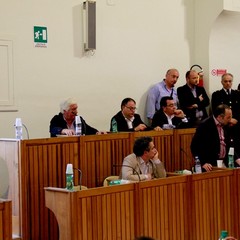 consiglio comunale sul lavoro