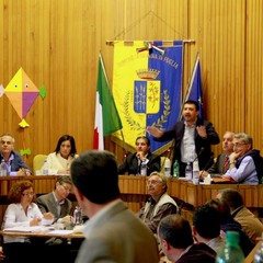 consiglio comunale sul lavoro