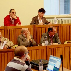 consiglio comunale sul lavoro
