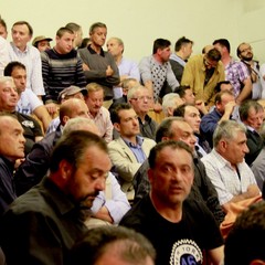 consiglio comunale sul lavoro