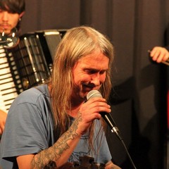 Lori Goldston al Free Flow Festival