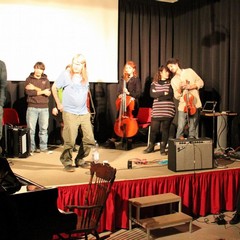 Lori Goldston al Free Flow Festival