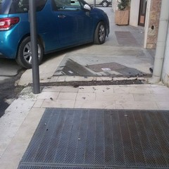 Parcheggi selvaggi a Gravina