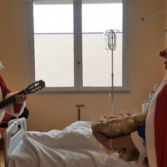 Canti di Natale "D.S. Valerio"- Ospedale Perinei