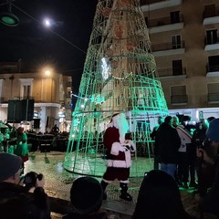 accensione albero natale 2025