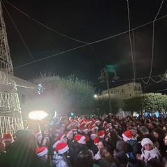 accensione albero natale 2025