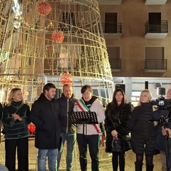 accensione albero natale 2025