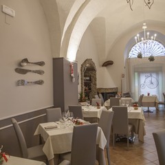 Osteria Cucco
