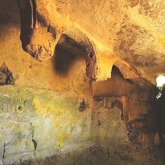 Passeggiando con la storia- cripta Padre Eterno