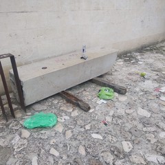 rifiuti e atti vandalici