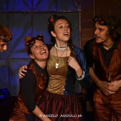 - Vida -"Rur" -compagnia teatrale "torre del Drago"