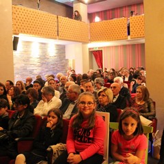 Spettacolo "Una mano dal cielo" al Teatro Vida