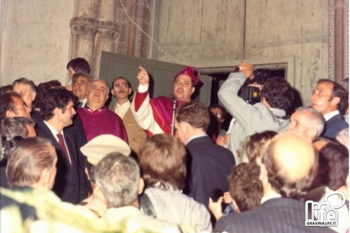 Mons Pisani sul sagrato del Purgatorio per la consegna delle chiavi a san Michele Foto