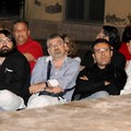 Stefano Chiodaroli e i sei comici in gara divertono la platea