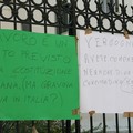 Cittadini disoccupati manifestano al Comune