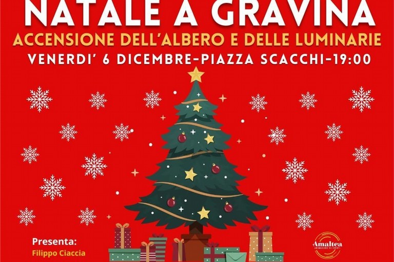 accensione albero 2024