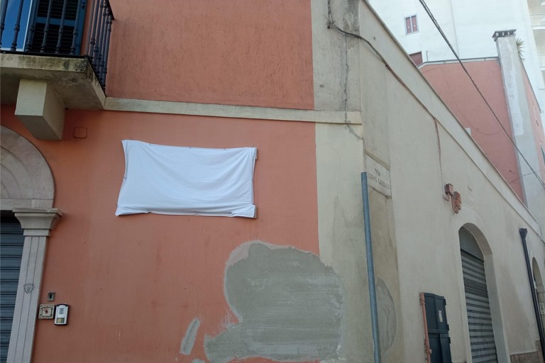 apposizione targa fiaccola olimpica