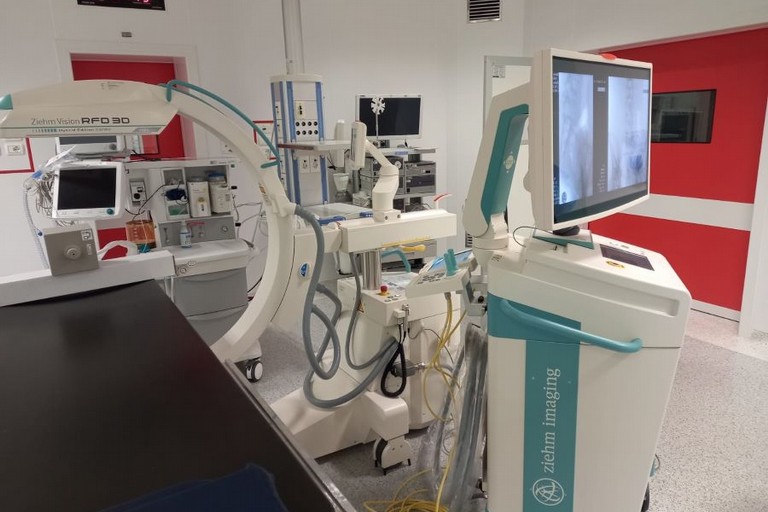 Ospedale di Altamura, consegnato un innovativo Arco “a C” 3D