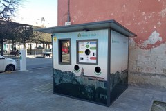 Per una città più pulita: installato Contenitore Mangiaplastica
