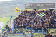 Gli Ultras, dalla parte dei terremotati