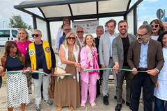 Ospedale della Murgia, Nuova pensilina alla fermata del trasporto pubblico