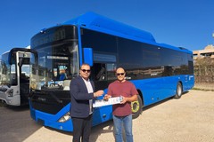 Trasporto urbano, a Gravina un nuovo bus a metano