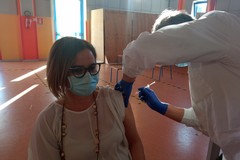 Vaccini AntiCovid, la "Don S. Valerio" prima scuola a Gravina