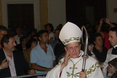 Critiche al vescovo: l'Udc a sostegno del Presule