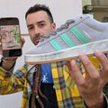 L’Arte ai Piedi: Il Racconto del Custom Live
