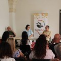 Presentato il libro: “assistenti sociali- tra l’aiuto e la scrittura”