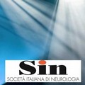 Ponte e Comune si illuminano di blu