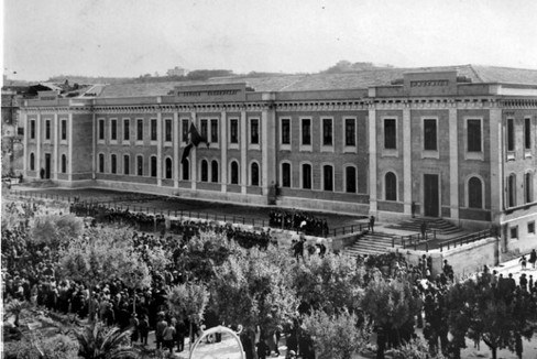 passeggiando con la storia - architettura fascista a Gravina