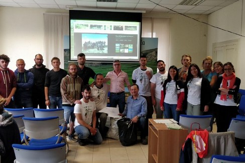 Gruppo Erasmus+ in visita alla sede del Parco Nazionale dell'Alta Murgia