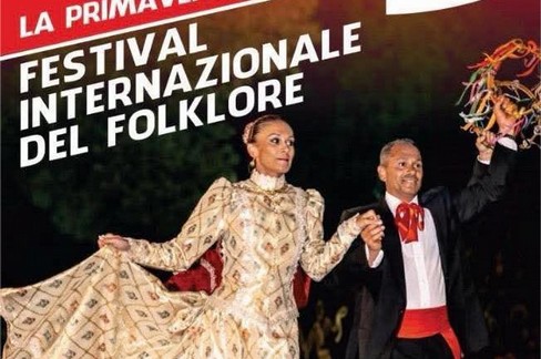 festival folflore.jpg