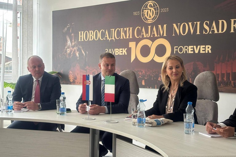 gemellaggio gravina novi sad