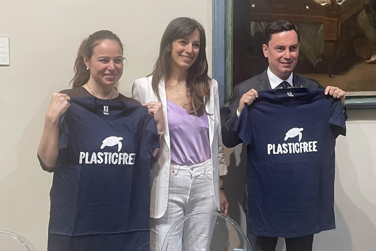 intesa città metropolitana -plastic free