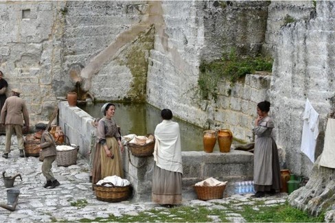 LA LAVANDAIA - La lavannêre