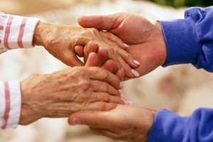 Buoni servizi a ciclo diurno e domiciliari per anziani e persone con disabilità