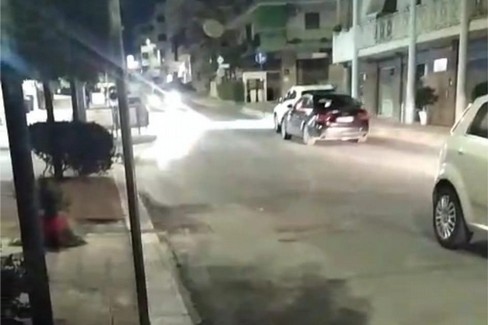Gravina: tentano furto d'auto, messi in fuga dalla Ps
