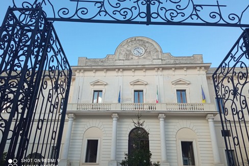 Somme Covid, l’amministrazione risponde a Conca e FI