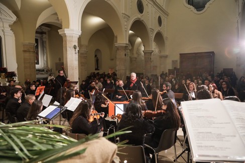 Grande successo per il Concerto di Natale 2025 “Magia del Natale”