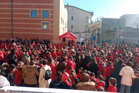 Giornata Disabilità, flash mob alla Don Valerio