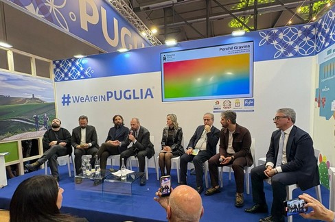 Gravina 2028 protagonista negli aeroporti di Puglia grazie ad Andriani