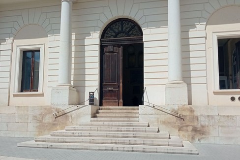 ingresso municipio