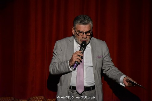 Teatri chiusi? Il Vida disobbedisce e rimane aperto