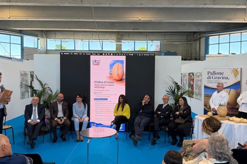 In fiera, “Il Pallone di Gravina: identità, territorio e tradizione nell’Alta Murgia”