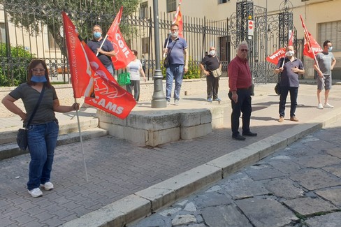 Vertenza lavoratori pulizie Comune, revocato lo sciopero