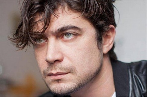 Oscar del libro: Riccardo Scamarcio a Gravina