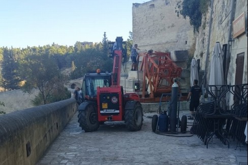 Via le basi di Cemento da via Montea