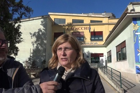 Demolizione scuola Scacchi, le ragioni del No